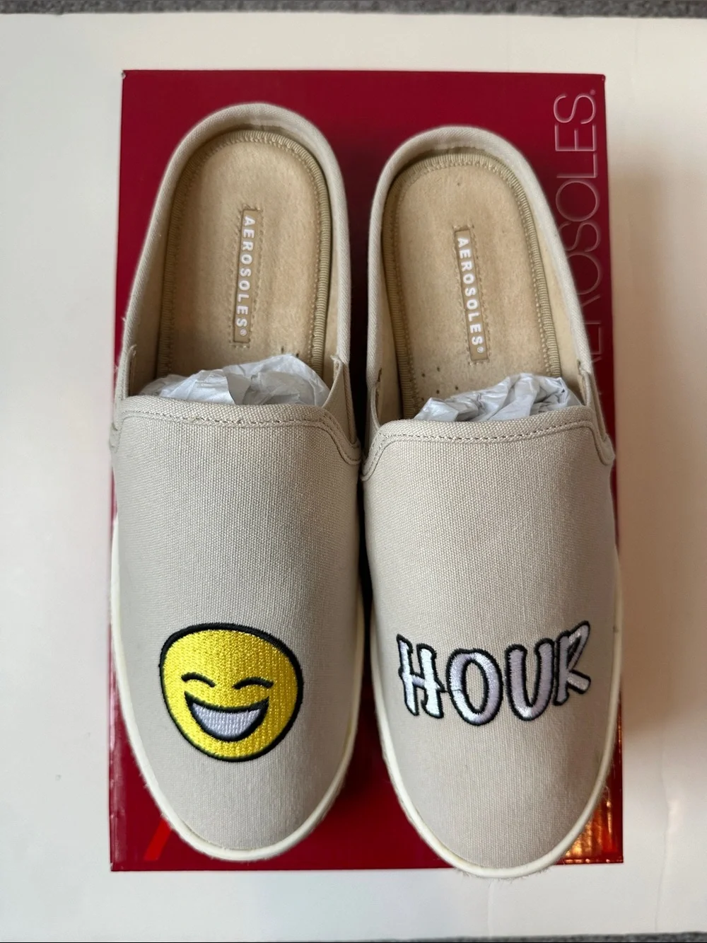 Aerosoles Beige Slip-On Canvas Mules with “HAPPY HOUR